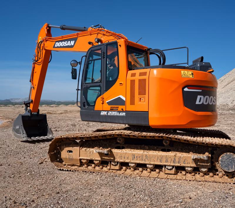 2025 Develon DX235LCR-7 - Image 2