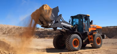 2025 Develon DL220-7 2