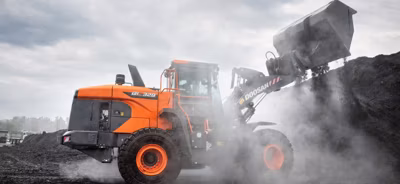 2025 Develon DL320-7 2