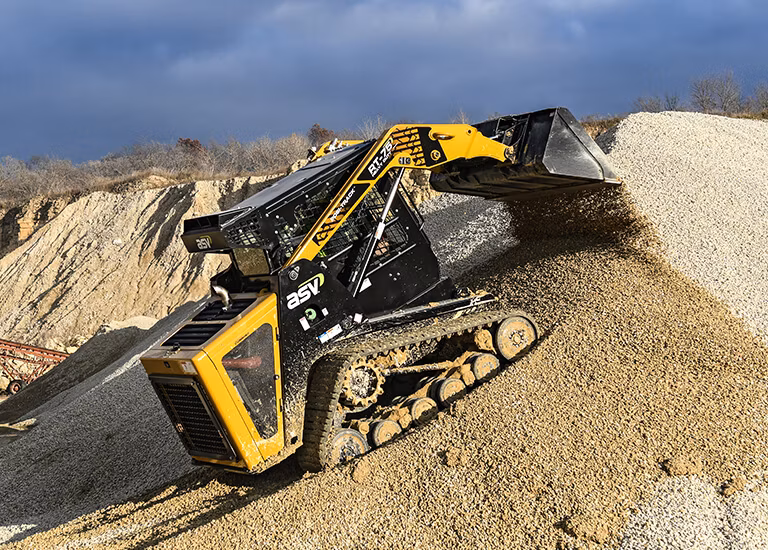 2025 ASV RT-75 Heavy Duty - Image 3